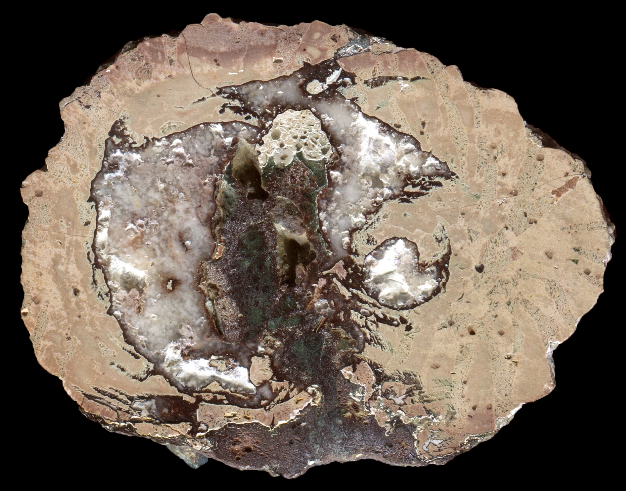 Le Reyran Stream Thunderegg with Invaded Core