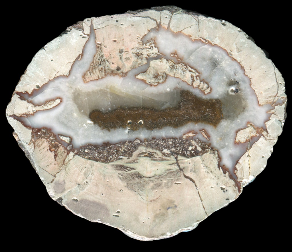 La Tour de Mar Thunderegg with a White Core and Debris