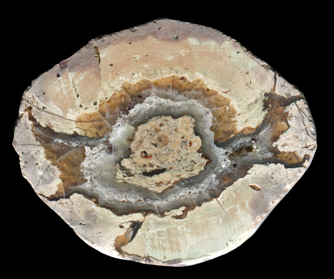 Esterel La Louve Thunderegg with a Matrix 'Island'