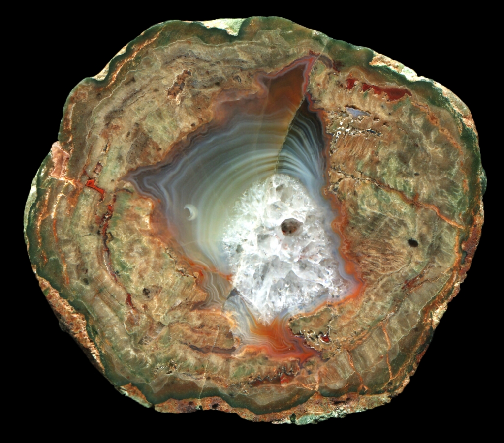 Esterel La Vigne Thunderegg with Banded Agate Core