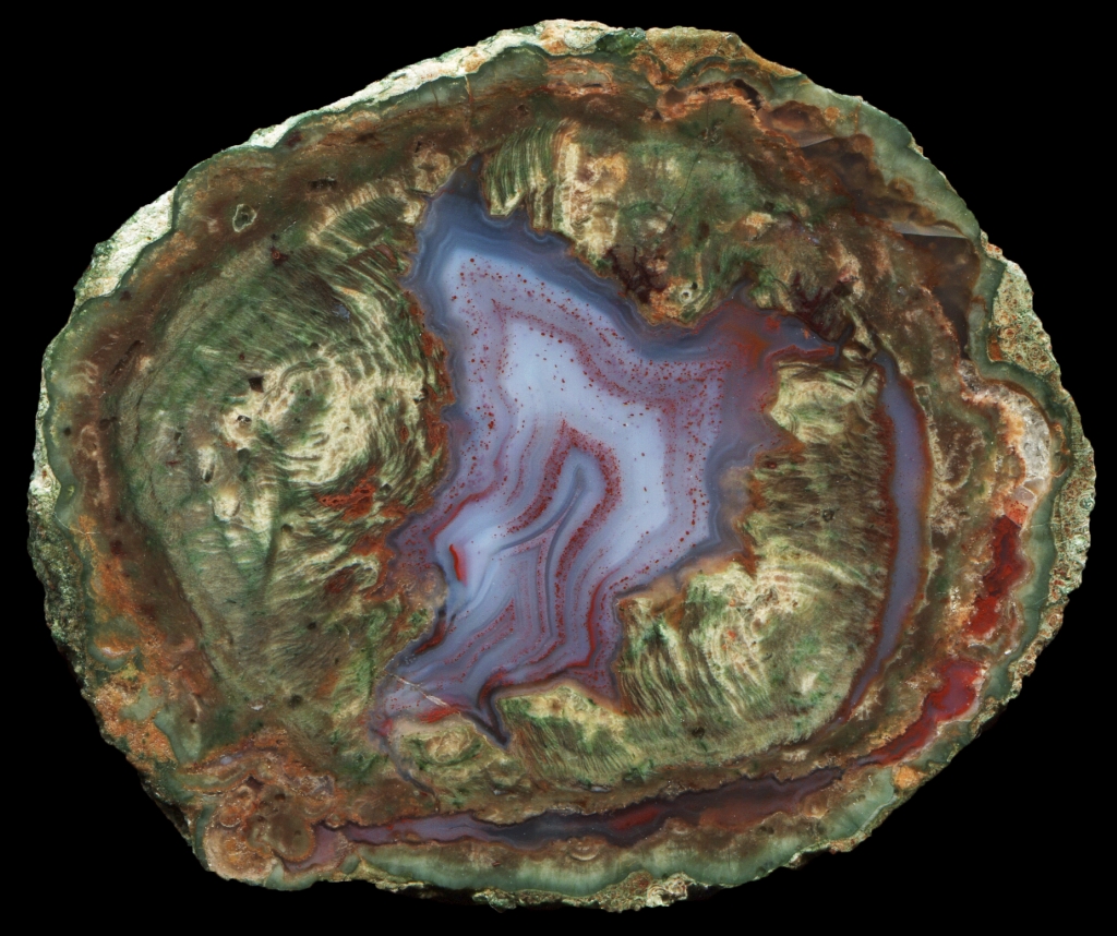 Beautiful Esterel La Vigne Thunderegg with Delicate Pale Agate