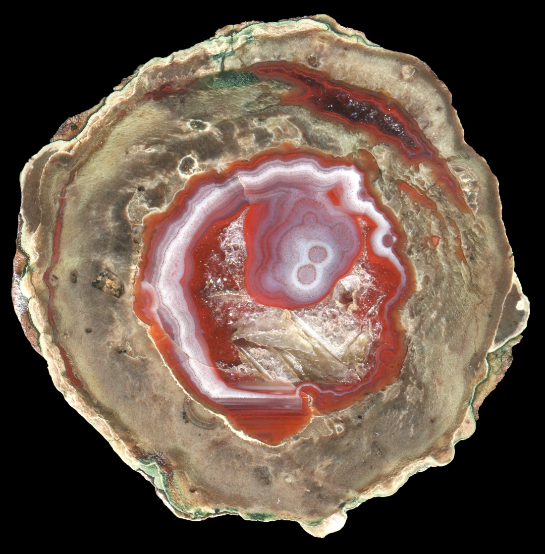 Colourful La Vigne Thunderegg with Calcite