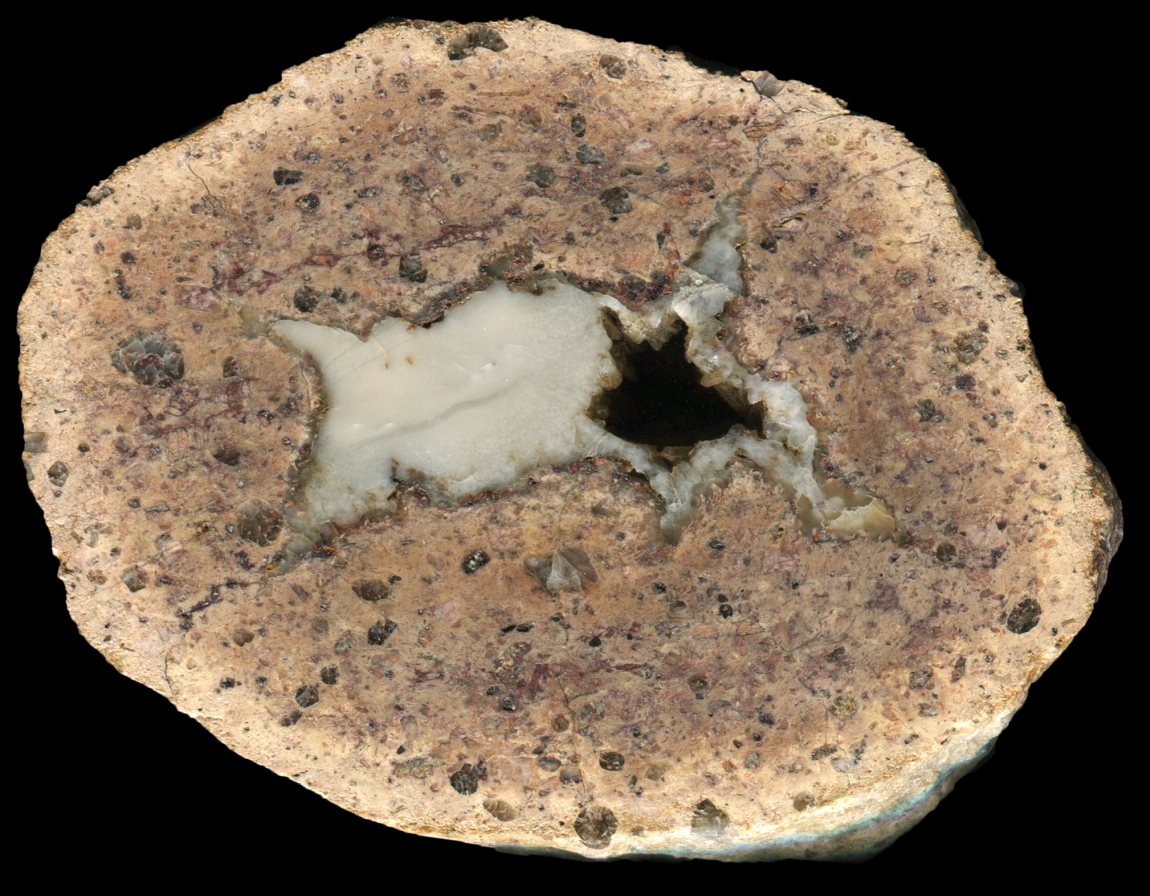 Atypical Wingeshausen Thunderegg with White Core