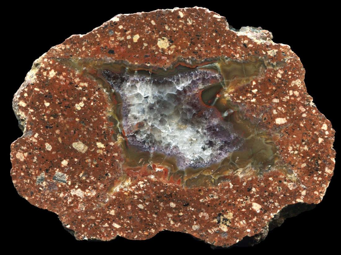 Bockwitz Thunderegg with Amethyst