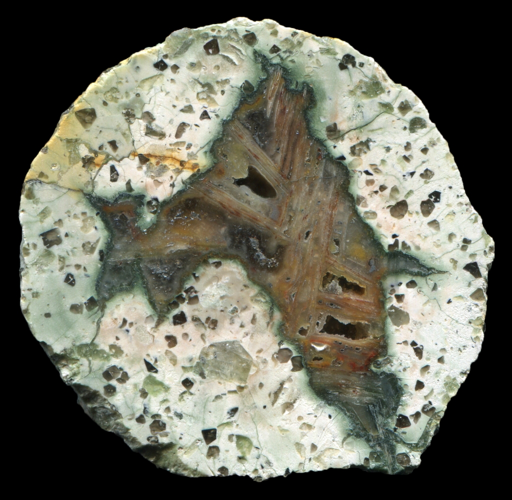 Querbitzsch Thunderegg with Precise Pseudomorph Core