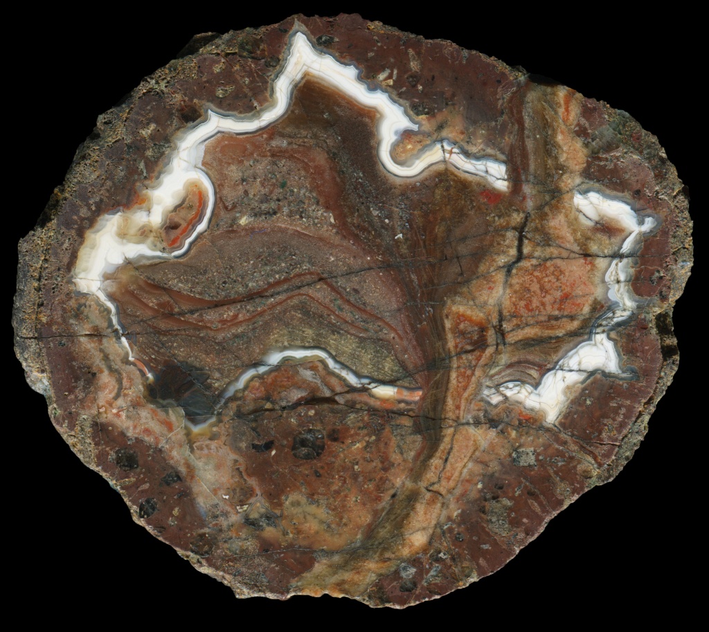 Köpfchen Thunderegg with a Core Filled with Debris
