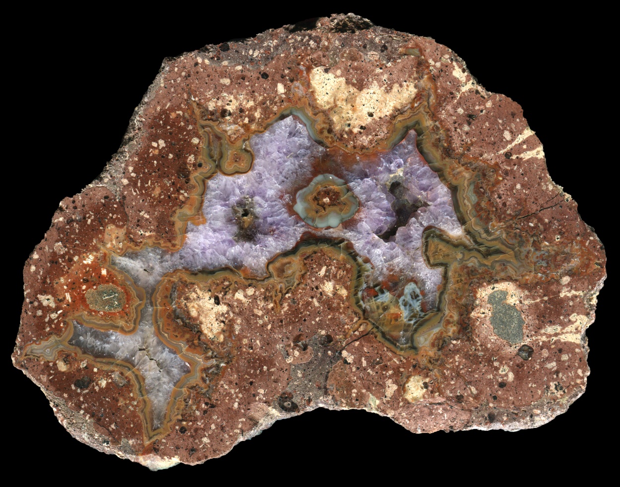 Nowy Kościół Thunderegg with Amethyst