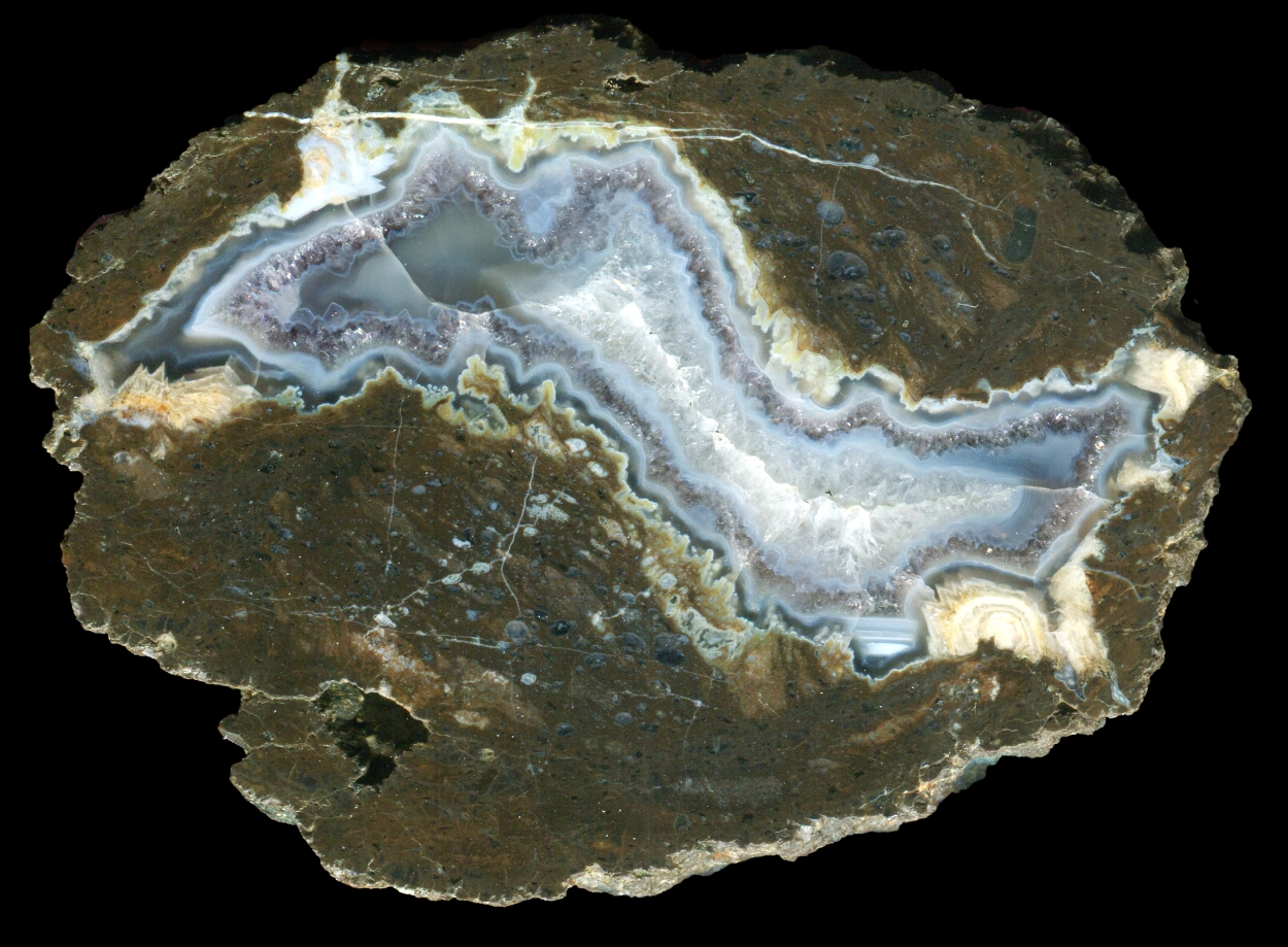 'East Siberia' Thunderegg with Amethyst