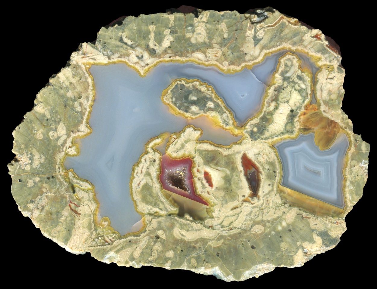 Beautiful Yadrino Thunderegg with Red Touches