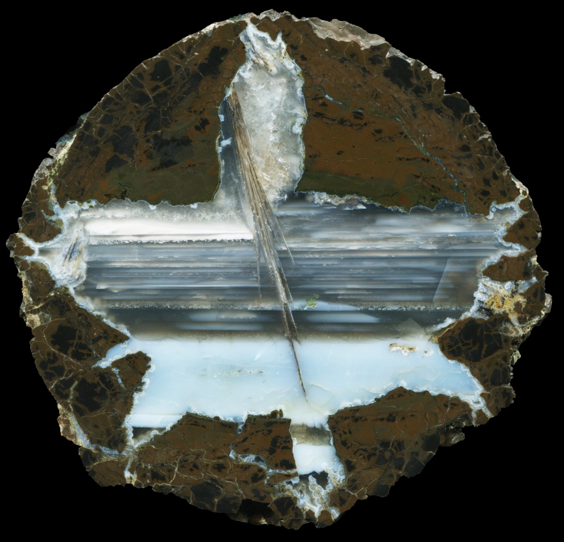 Large and Spectacular "Close to the Main Road" Thunderegg with Waterliens and Crystal Plates